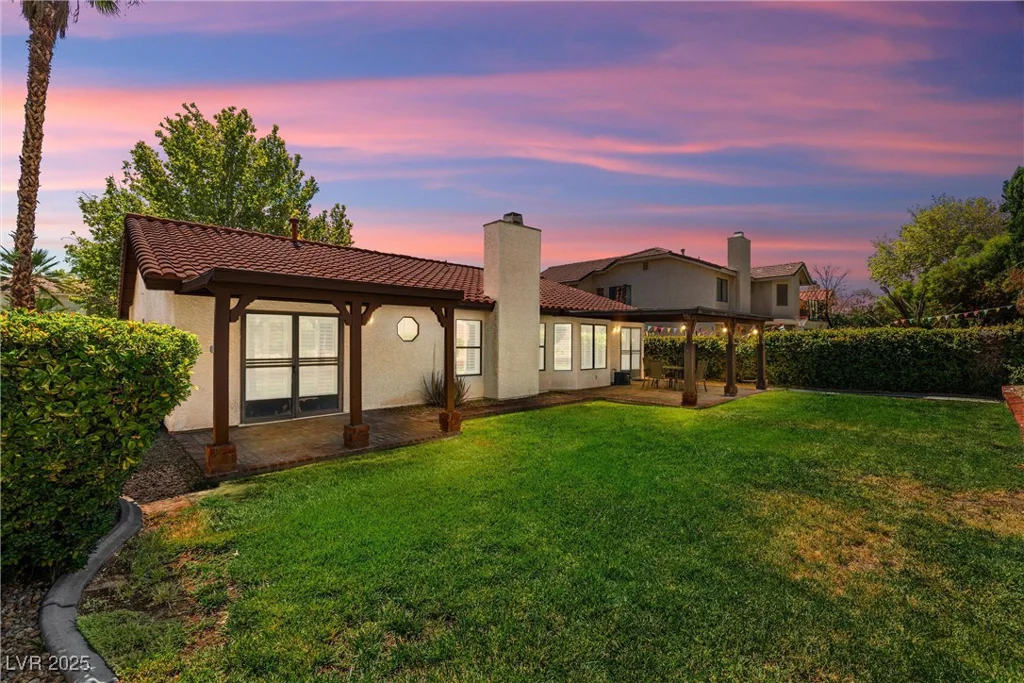 2821 Whispering Wind, Las Vegas, NV 89117