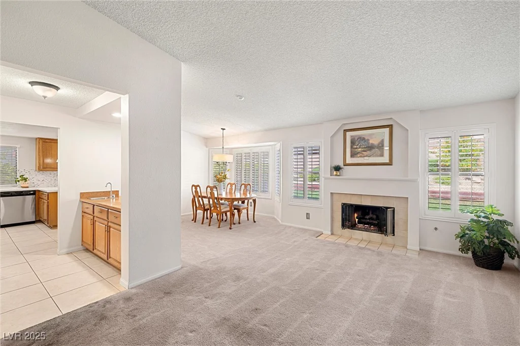 2821 Whispering Wind, Las Vegas, NV 89117