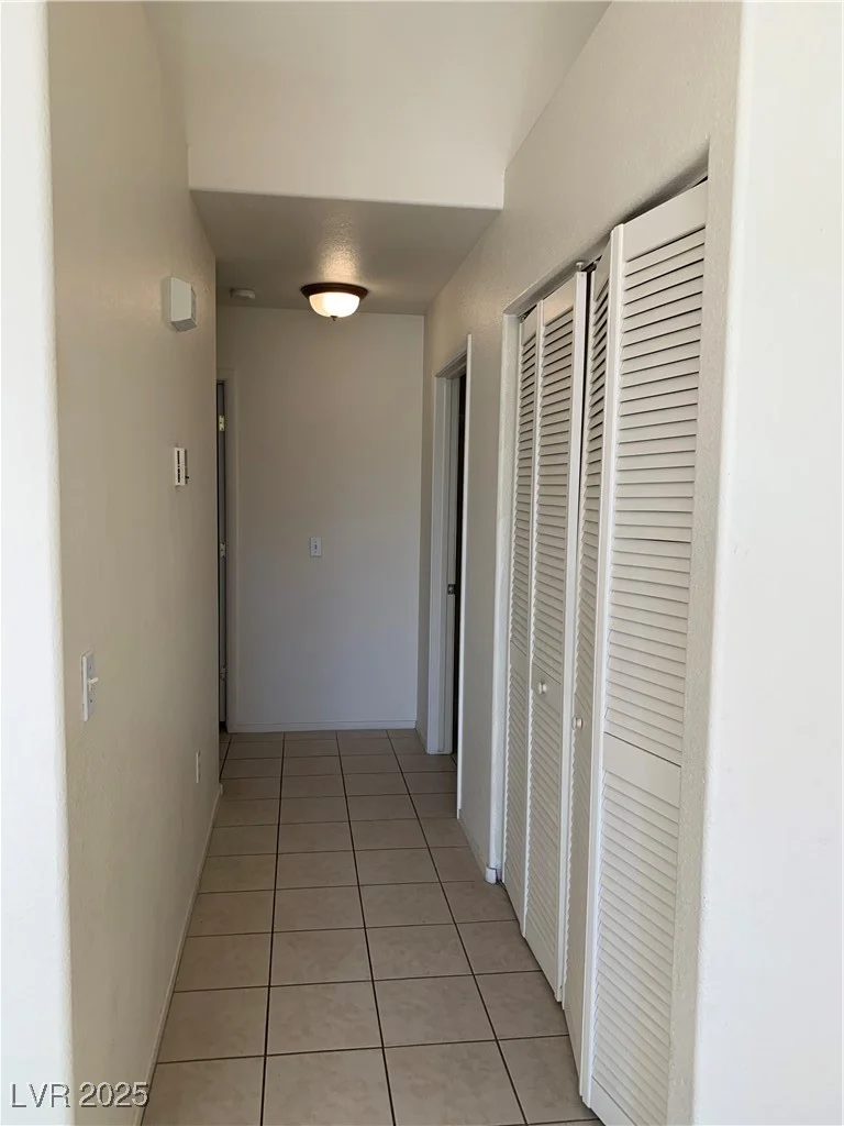 2050 Los Feliz, Las Vegas, NV 89156
