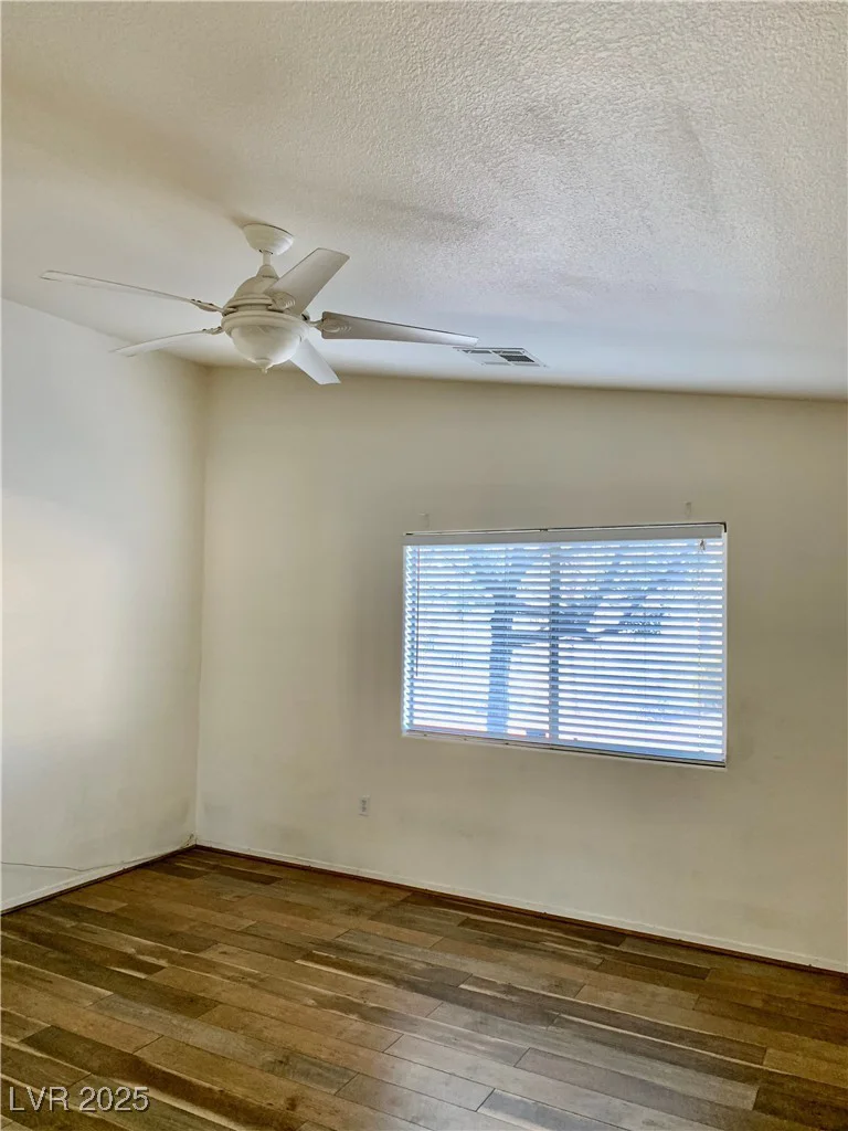 2050 Los Feliz, Las Vegas, NV 89156