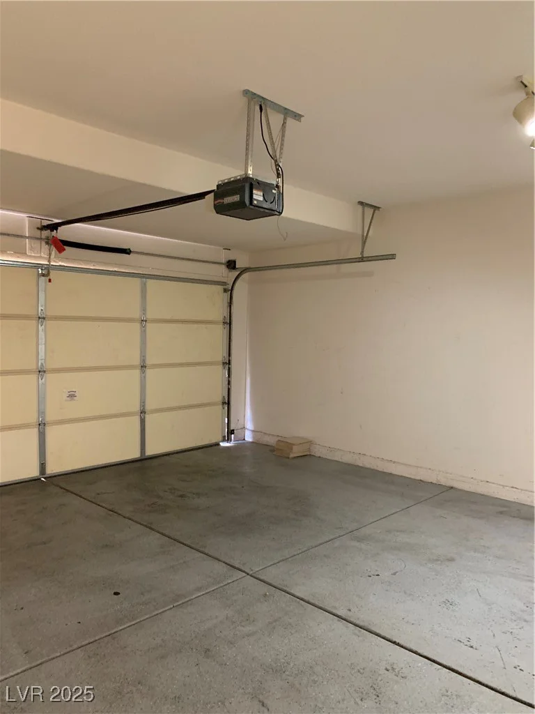 2050 Los Feliz, Las Vegas, NV 89156