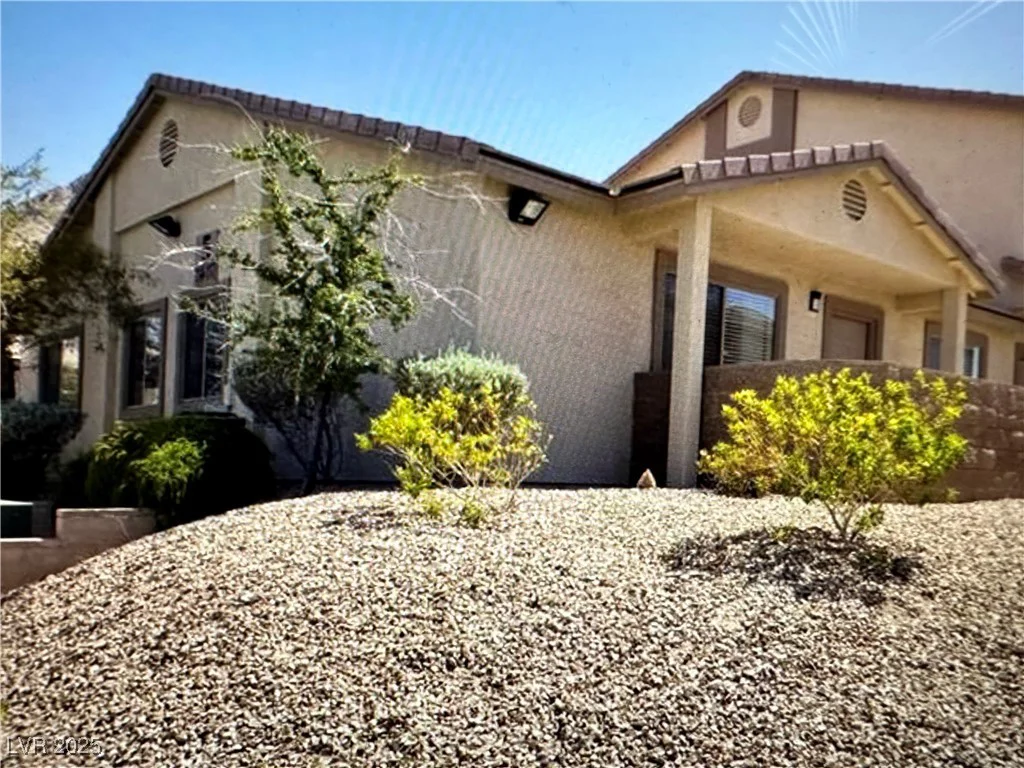 2050 Los Feliz, Las Vegas, NV 89156
