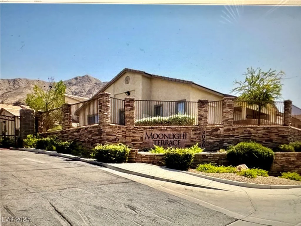 2050 Los Feliz, Las Vegas, NV 89156
