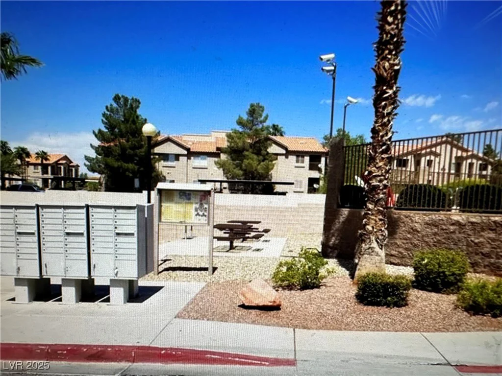 2050 Los Feliz, Las Vegas, NV 89156