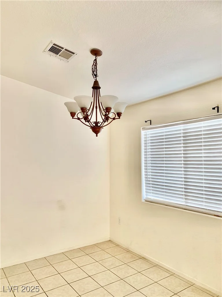 2050 Los Feliz, Las Vegas, NV 89156