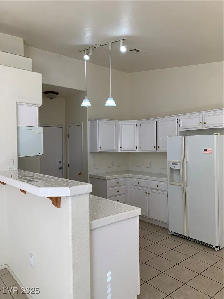 2050 Los Feliz, Las Vegas, NV 89156
