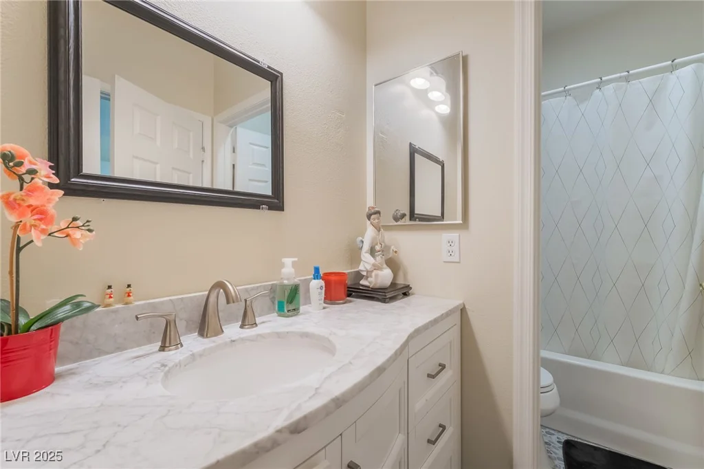 2354 Buffalo Run, Las Vegas, NV 89123