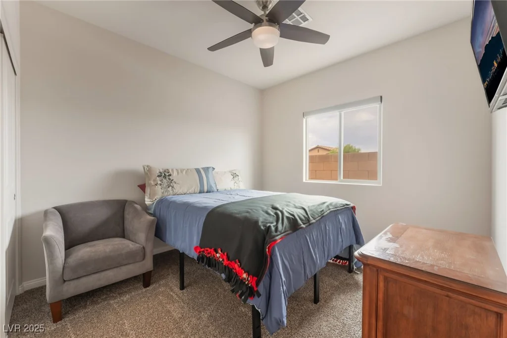 7910 Shimmery, North Las Vegas, NV 89084
