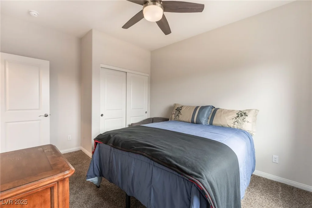 7910 Shimmery, North Las Vegas, NV 89084