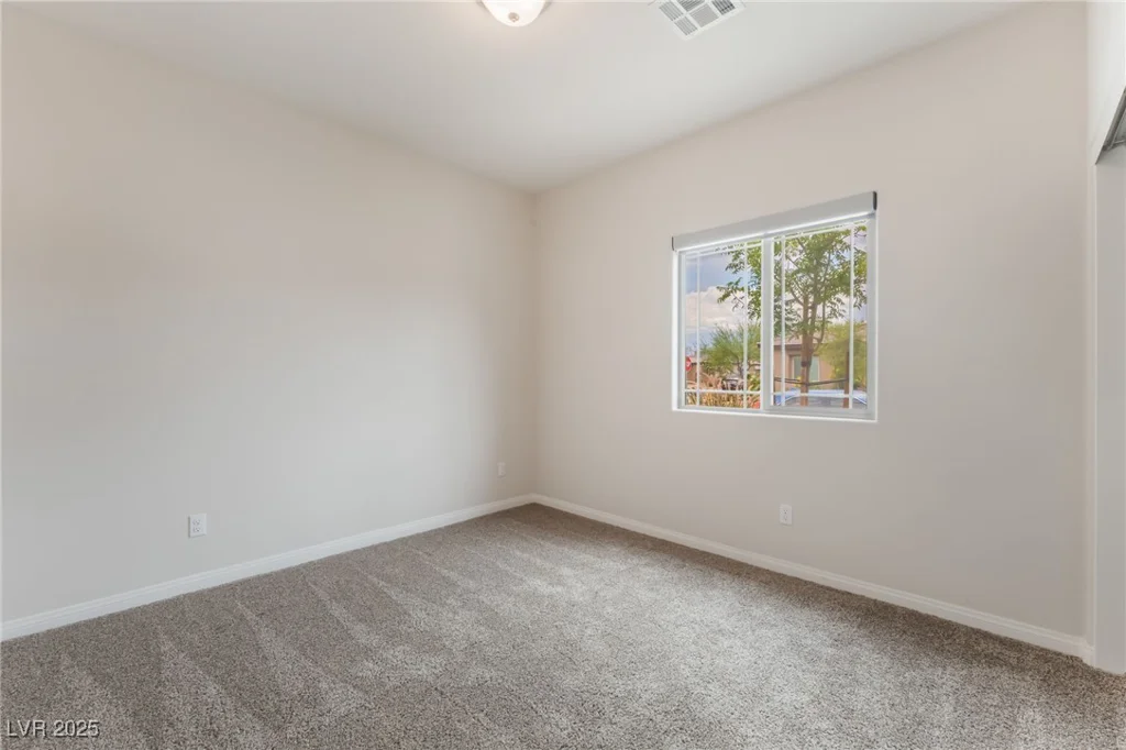 7910 Shimmery, North Las Vegas, NV 89084