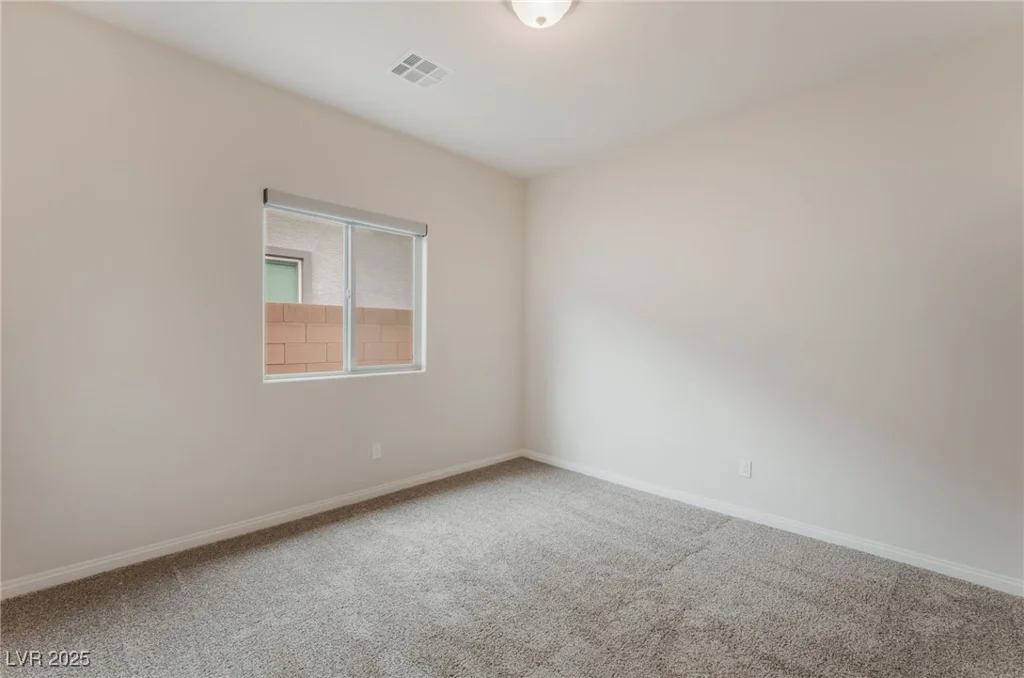 7910 Shimmery, North Las Vegas, NV 89084