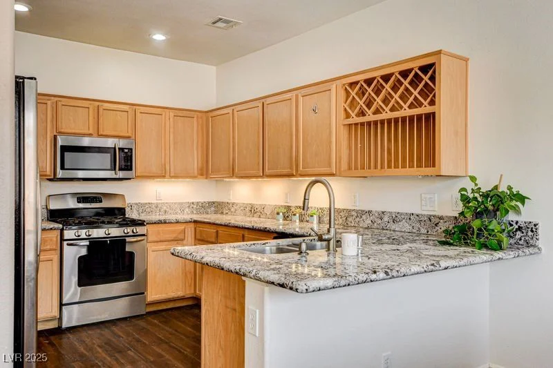 4440 Acropolis, North Las Vegas, NV 89031