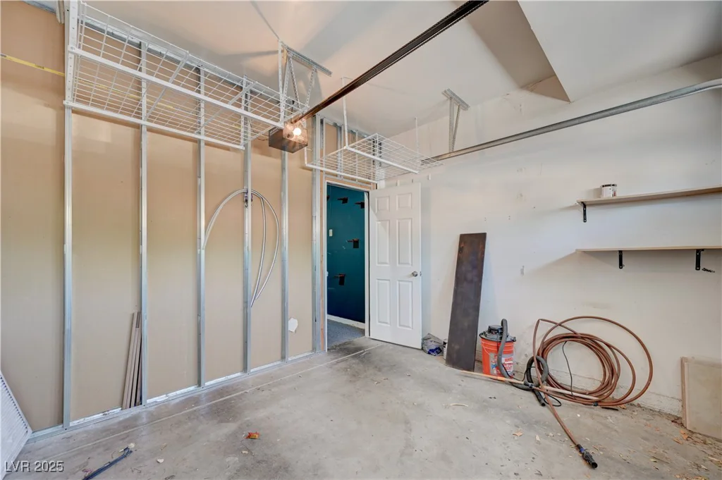 6533 Sundown Heights, Las Vegas, NV 89130