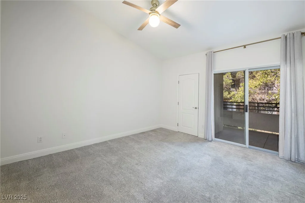 1705 King James, Las Vegas, NV 89144