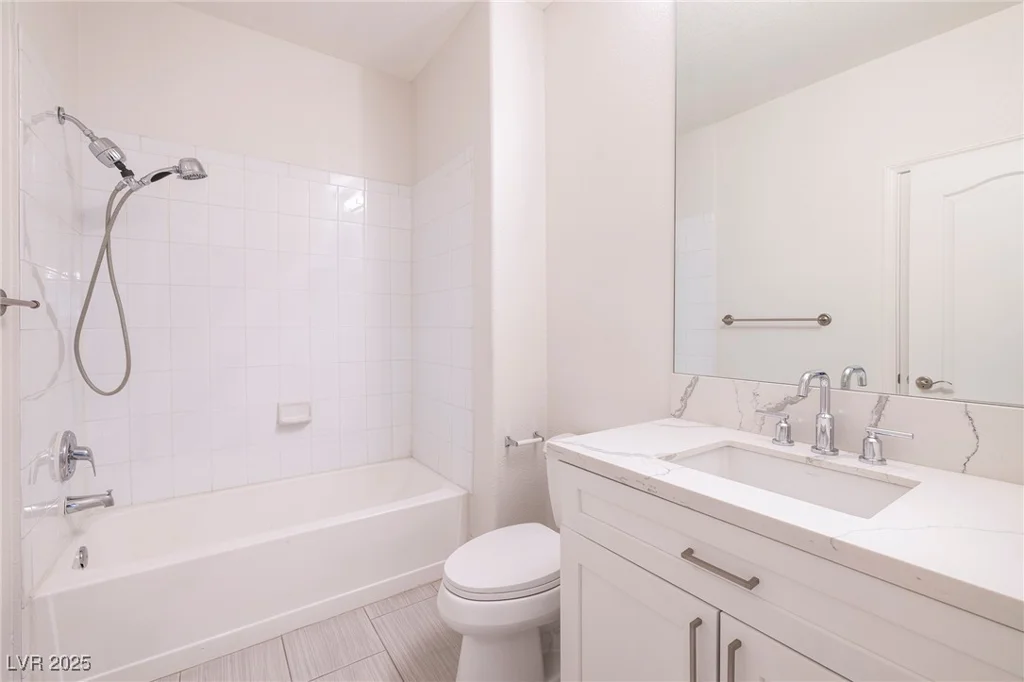 1705 King James, Las Vegas, NV 89144