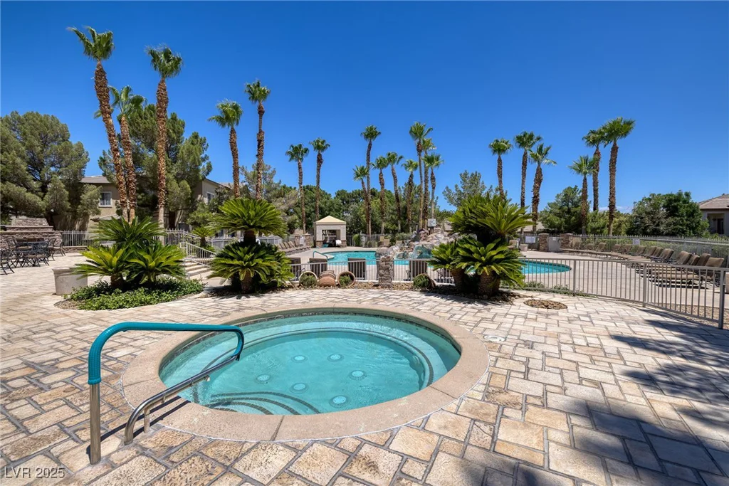 1705 King James, Las Vegas, NV 89144