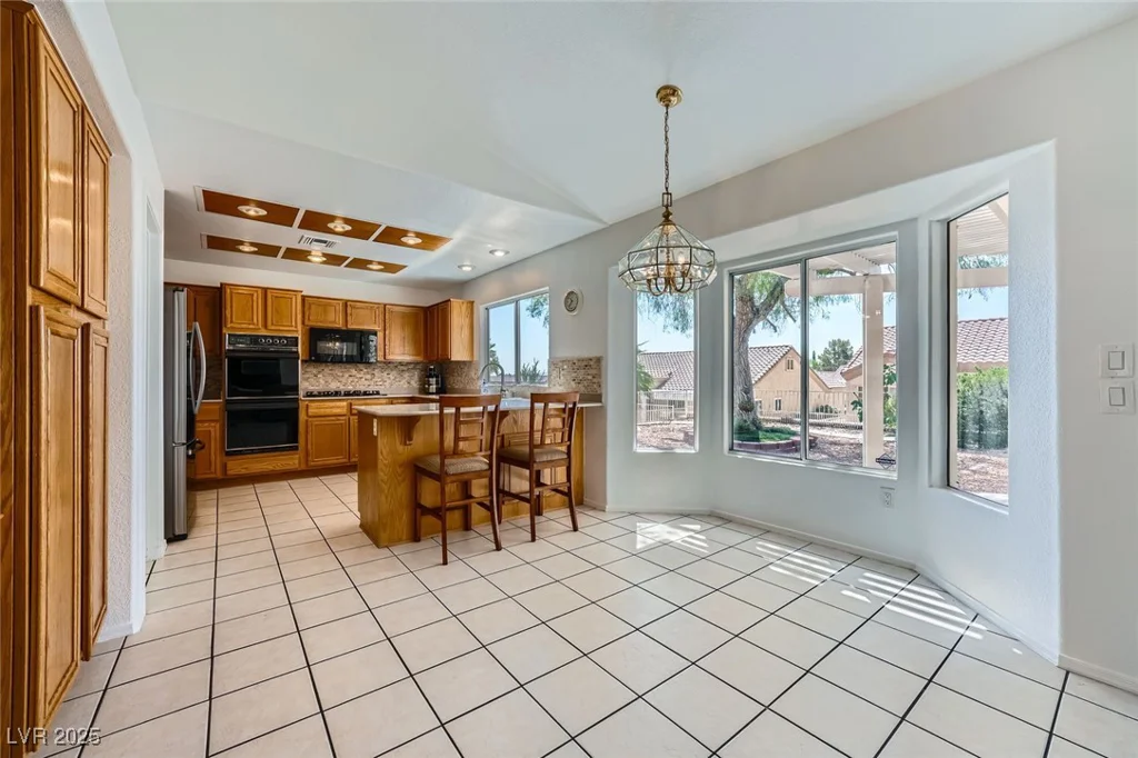 9717 Buckhorn, Las Vegas, NV 89134