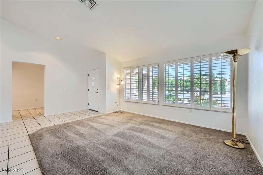 9717 Buckhorn, Las Vegas, NV 89134