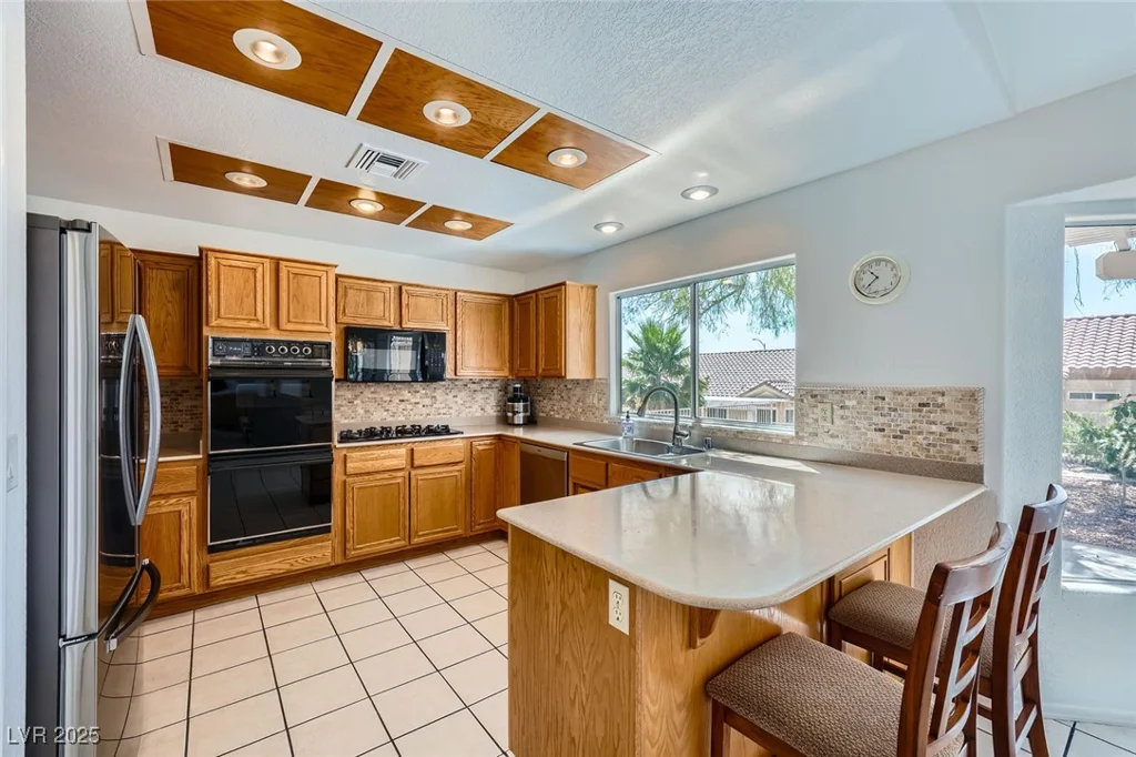 9717 Buckhorn, Las Vegas, NV 89134