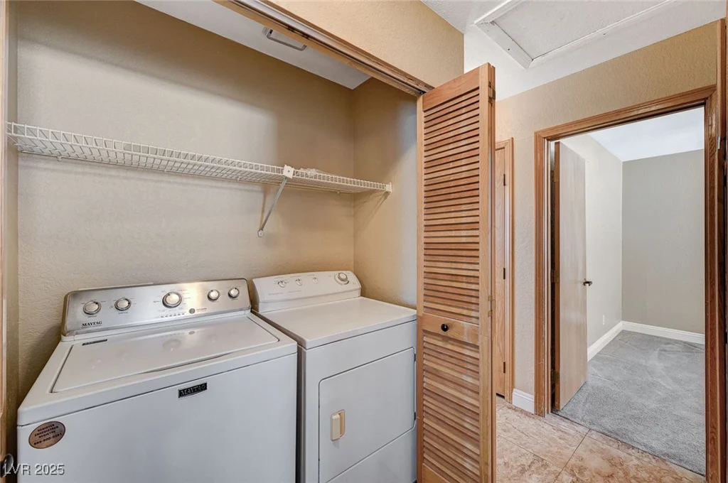 5401 Broadwater, Las Vegas, NV 89130