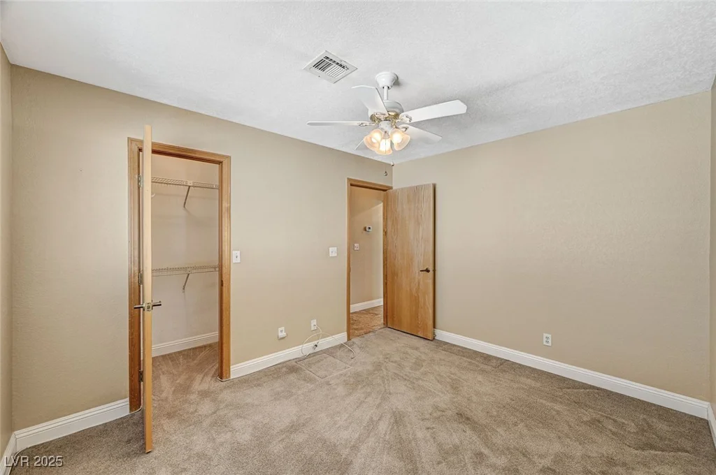 5401 Broadwater, Las Vegas, NV 89130