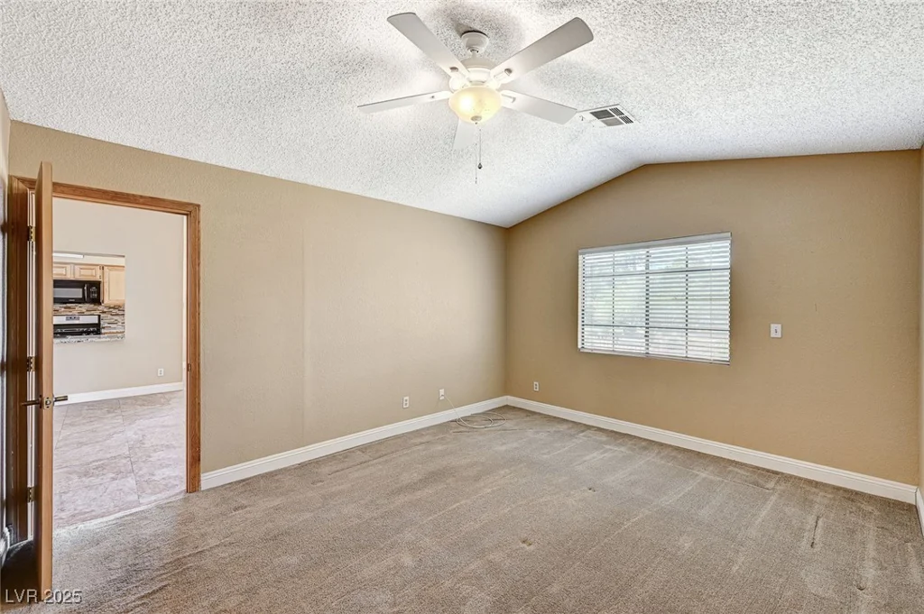5401 Broadwater, Las Vegas, NV 89130