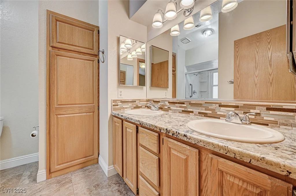 5401 Broadwater, Las Vegas, NV 89130