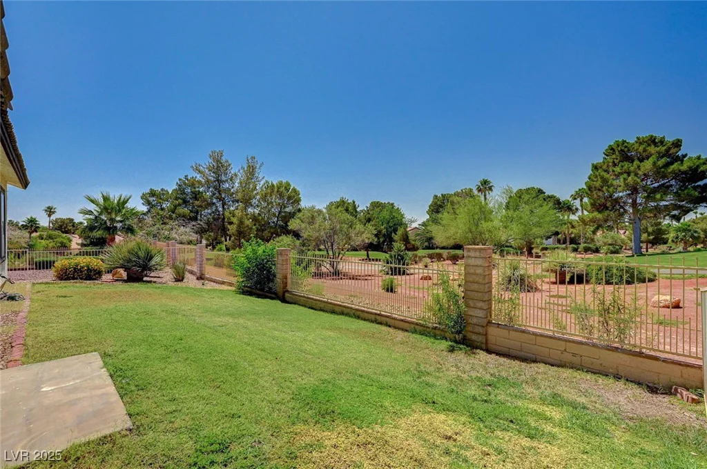 5401 Broadwater, Las Vegas, NV 89130