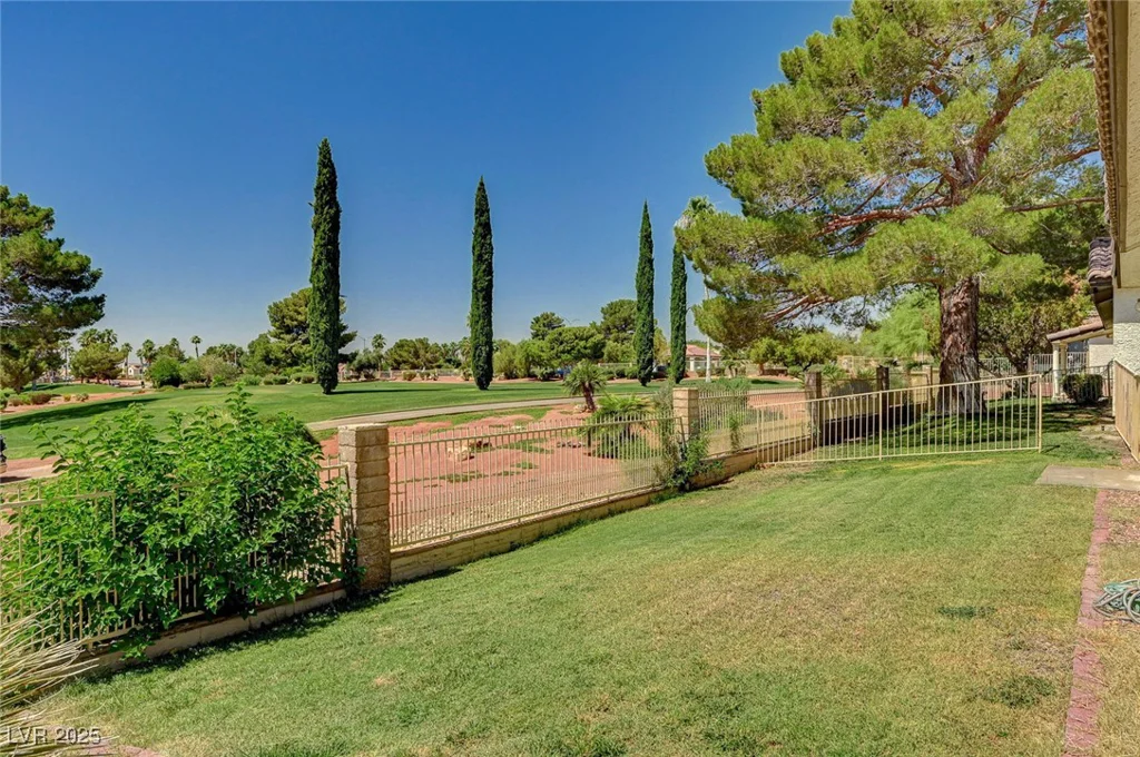5401 Broadwater, Las Vegas, NV 89130