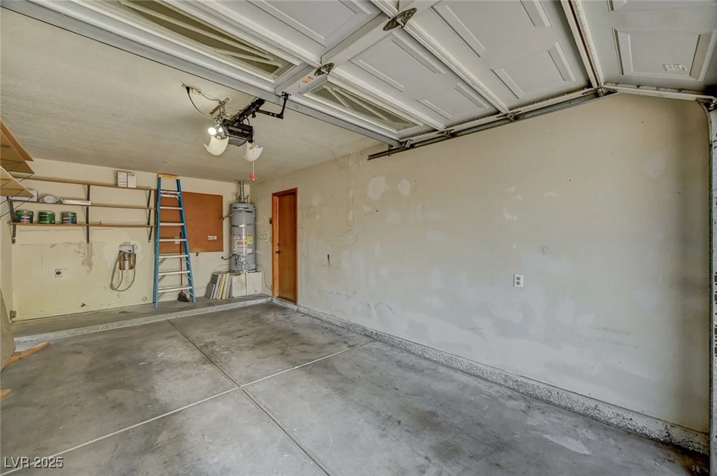 5401 Broadwater, Las Vegas, NV 89130