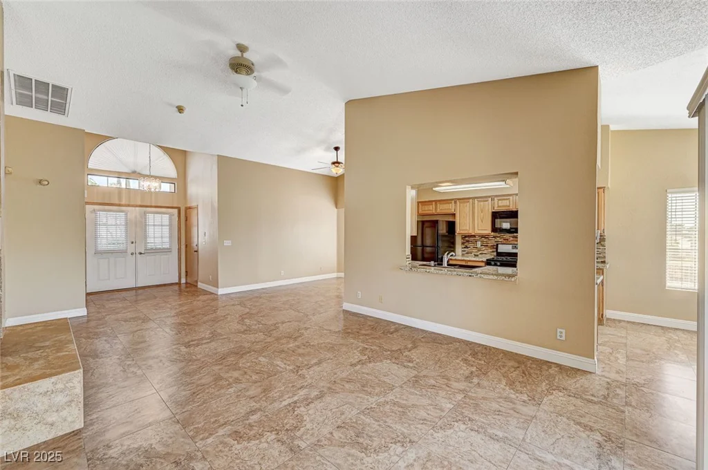 5401 Broadwater, Las Vegas, NV 89130