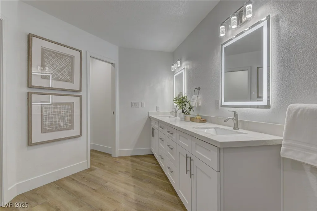7629 Oyster Cove, Las Vegas, NV 89128
