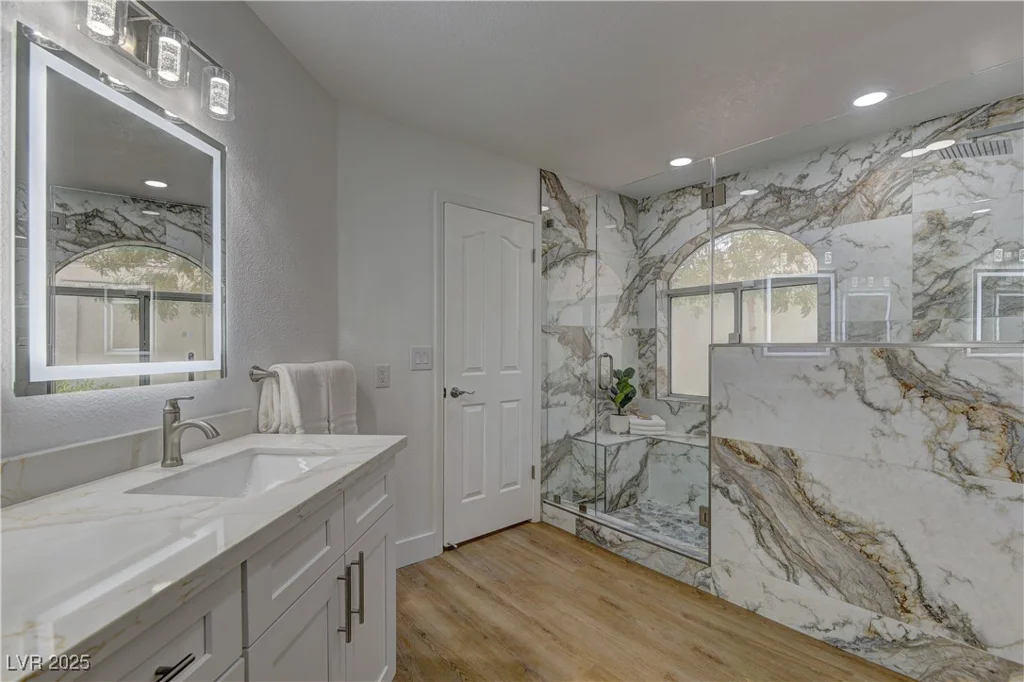 7629 Oyster Cove, Las Vegas, NV 89128