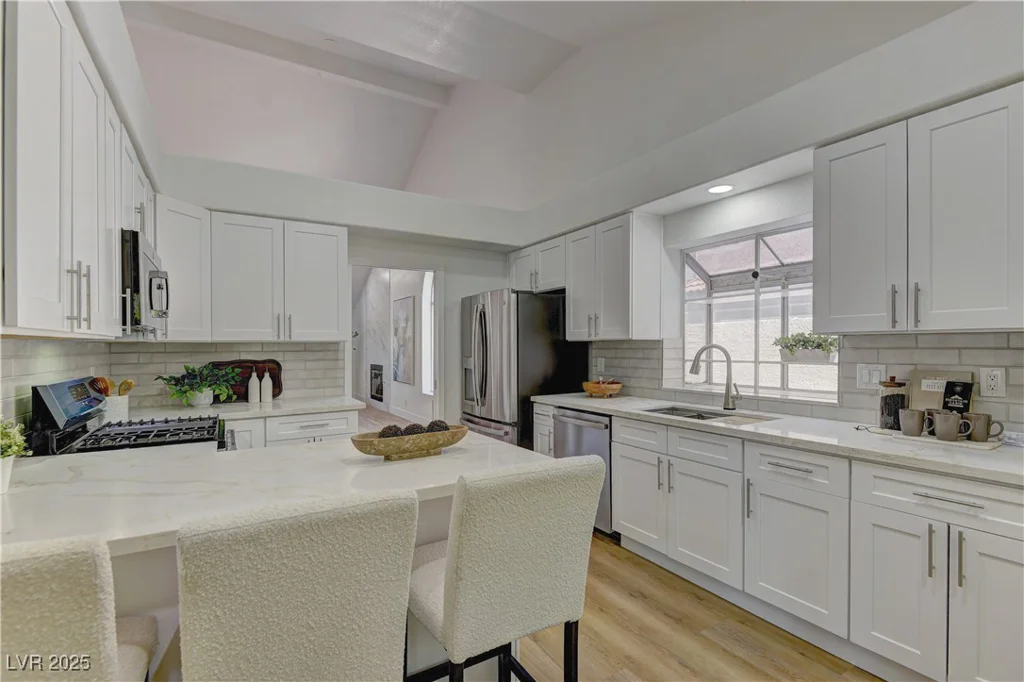 7629 Oyster Cove, Las Vegas, NV 89128