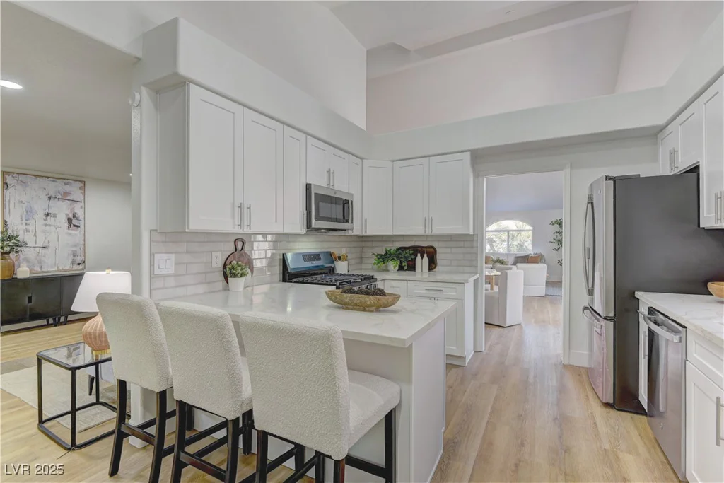7629 Oyster Cove, Las Vegas, NV 89128