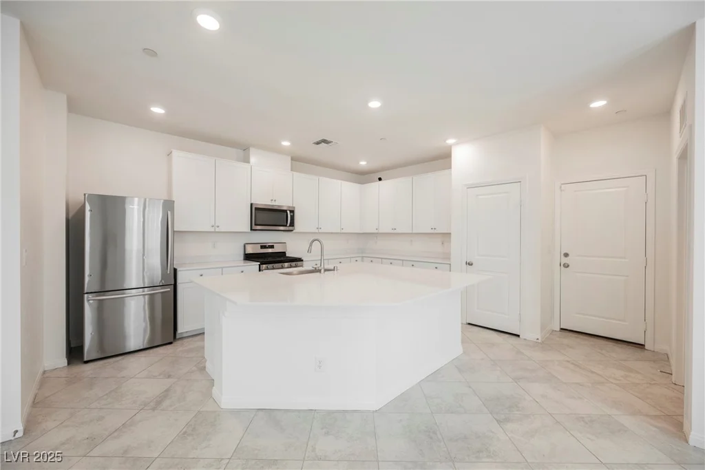 3270 Trabia, Henderson, NV 89044