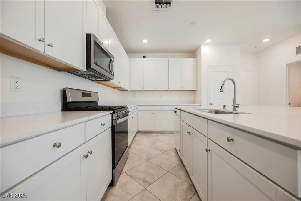 3270 Trabia, Henderson, NV 89044