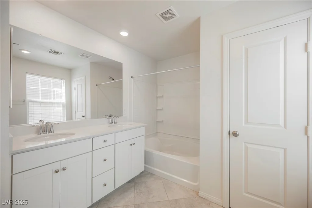 3270 Trabia, Henderson, NV 89044