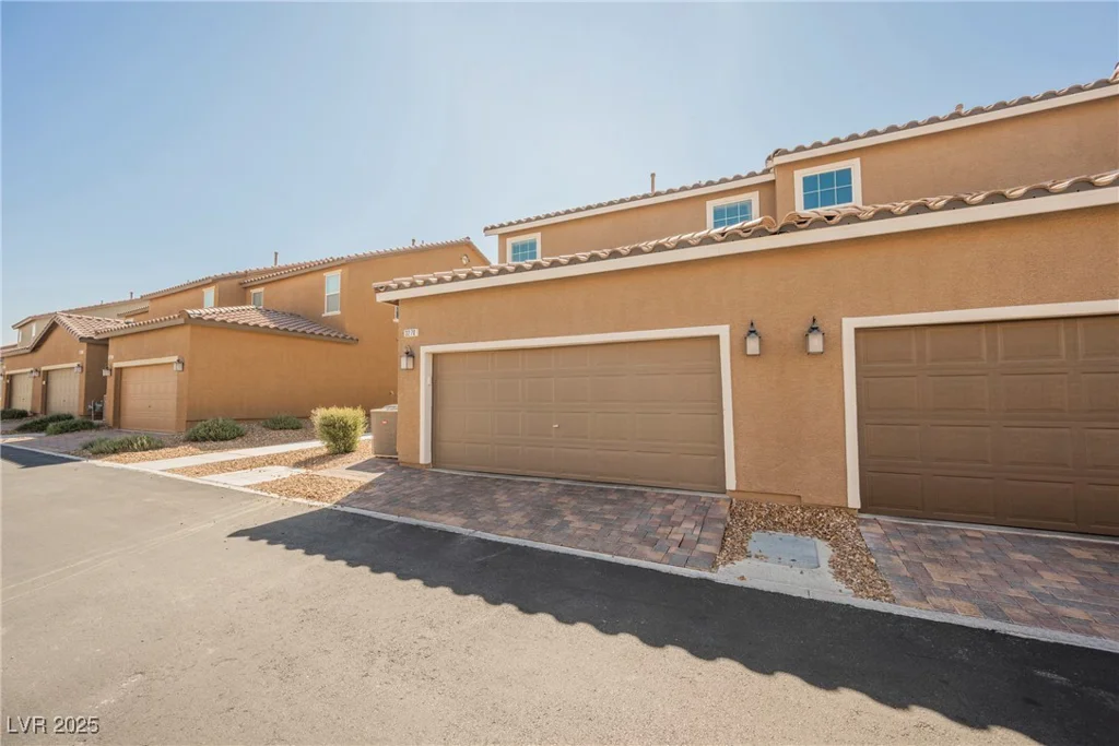 3270 Trabia, Henderson, NV 89044