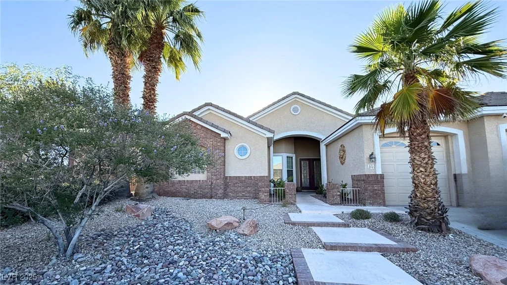 821 Star Pine, Las Vegas, NV 89144