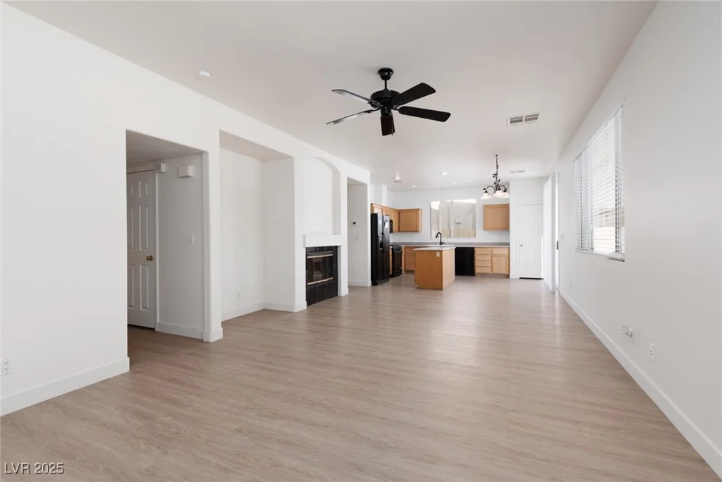 9709 Casper Peak, Las Vegas, NV 89117