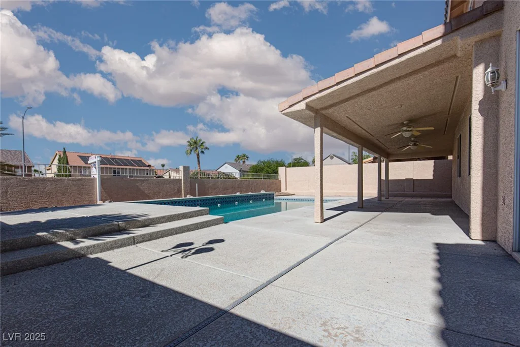 9709 Casper Peak, Las Vegas, NV 89117