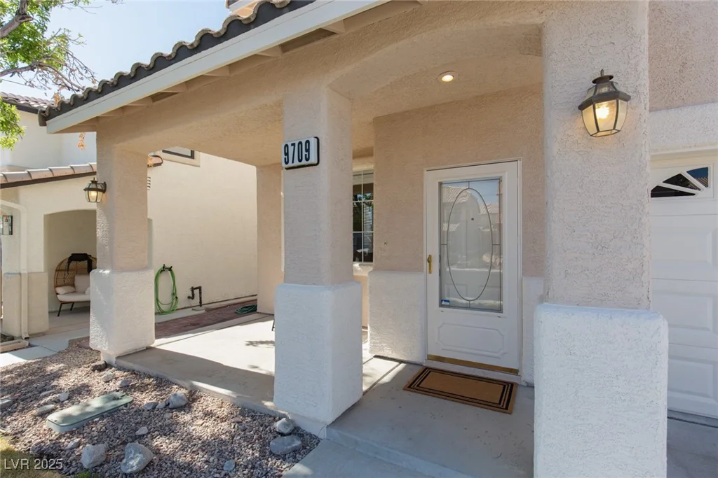 9709 Casper Peak, Las Vegas, NV 89117