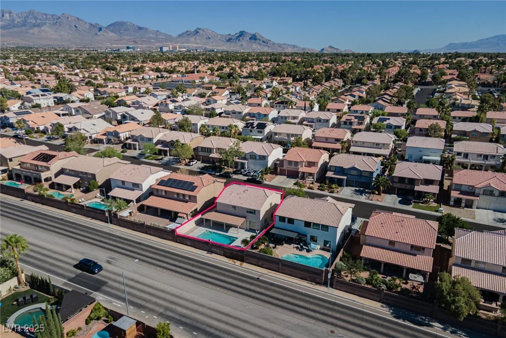 9709 Casper Peak, Las Vegas, NV 89117