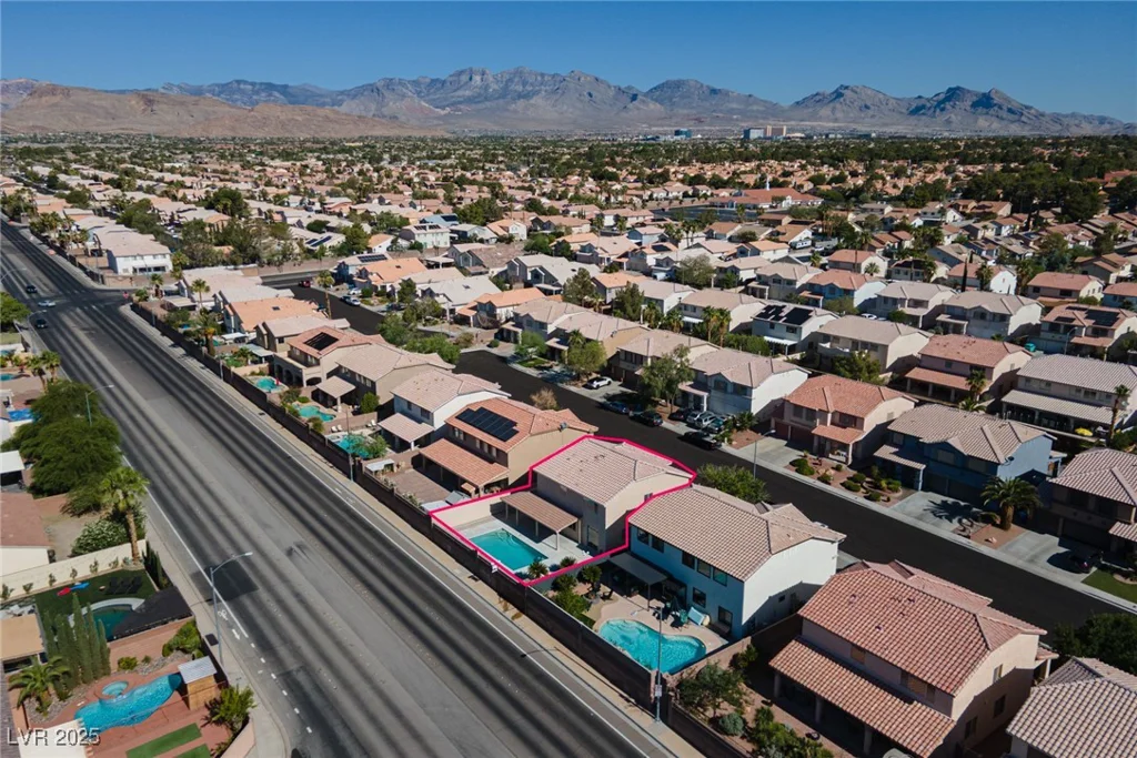 9709 Casper Peak, Las Vegas, NV 89117