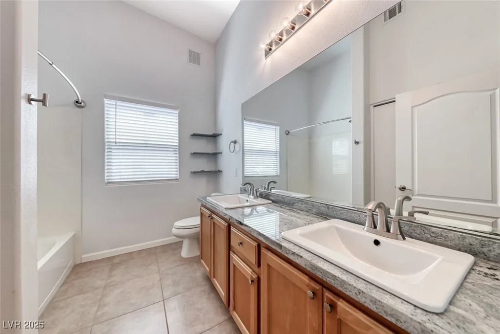 8805 Jeffreys, Las Vegas, NV 89123