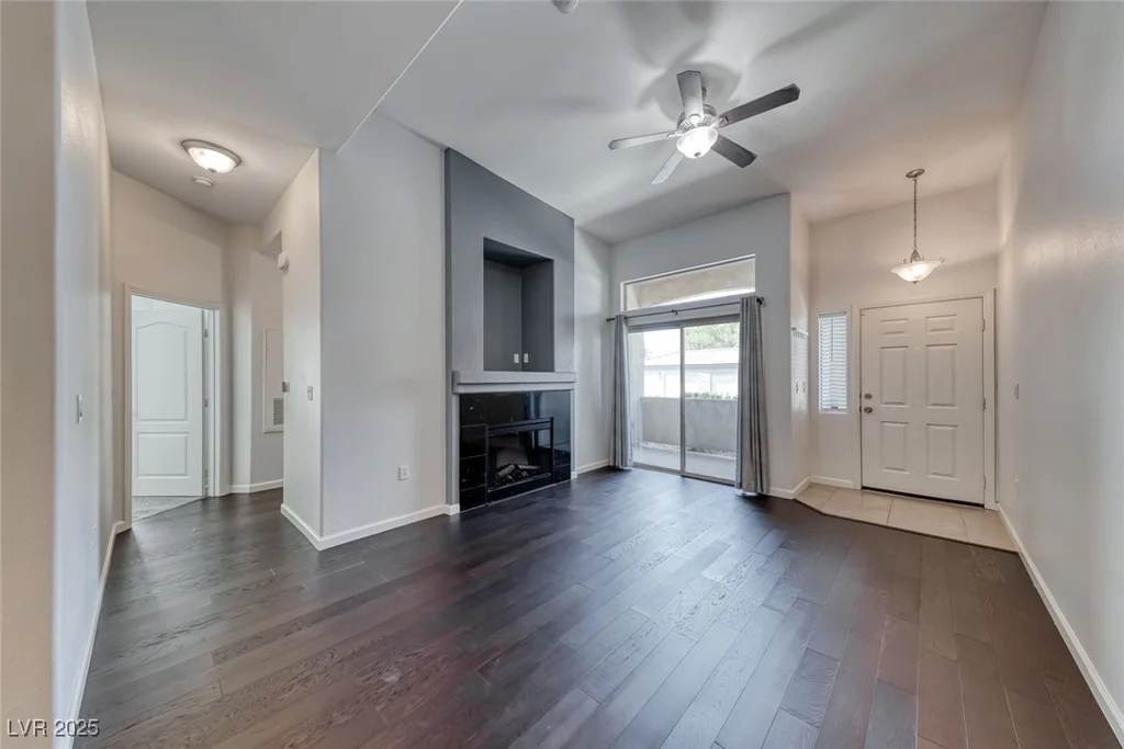 8805 Jeffreys, Las Vegas, NV 89123