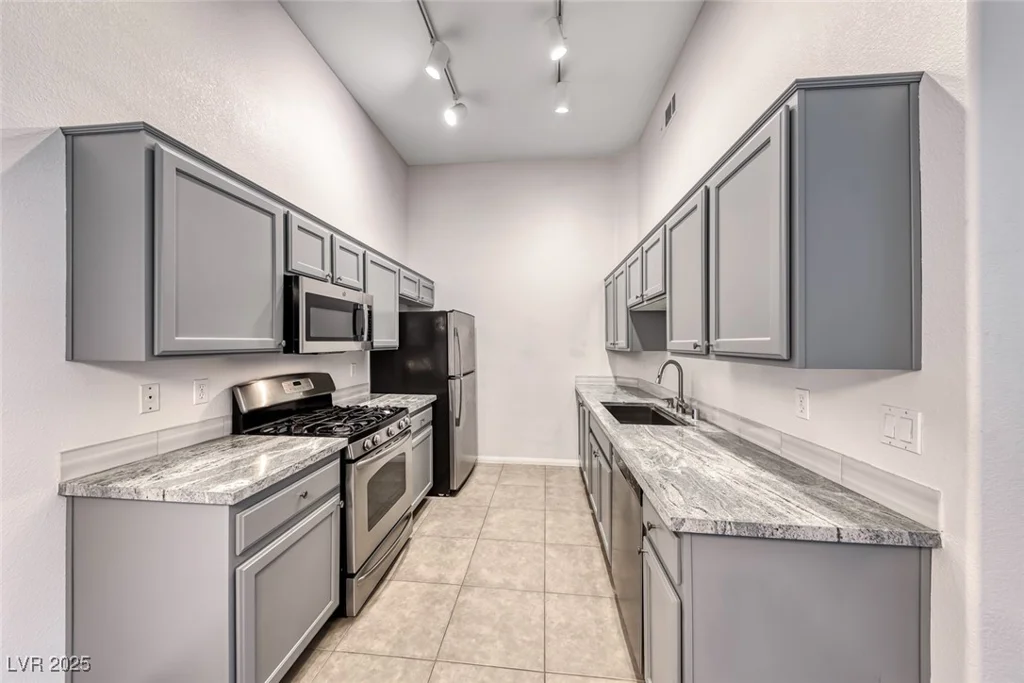 8805 Jeffreys, Las Vegas, NV 89123
