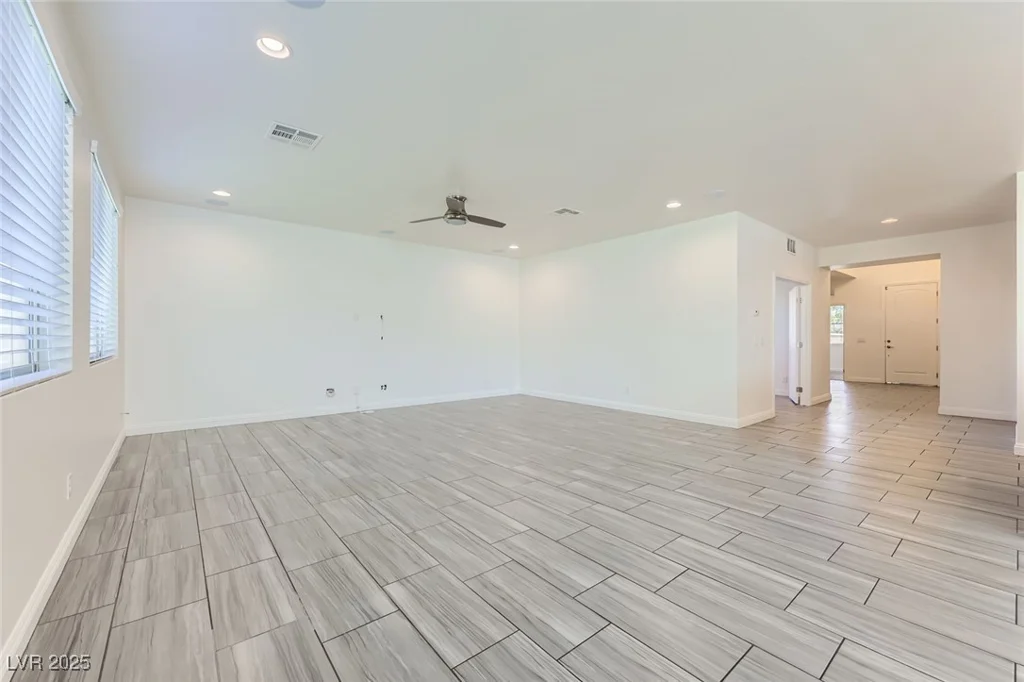 397 Pearl Fountains, Las Vegas, NV 89148