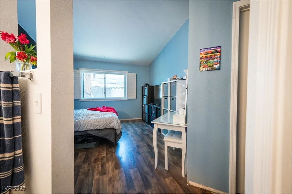 1709 High Breeze, Las Vegas, NV 89106